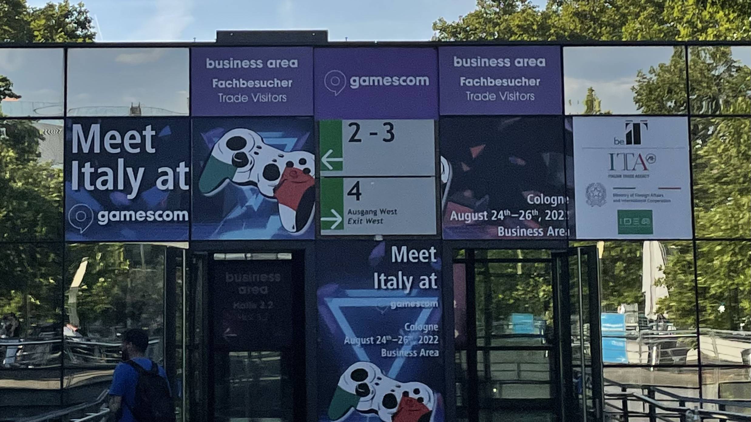 2022 febucci 2022 gamescom meet italy biz area.jpg